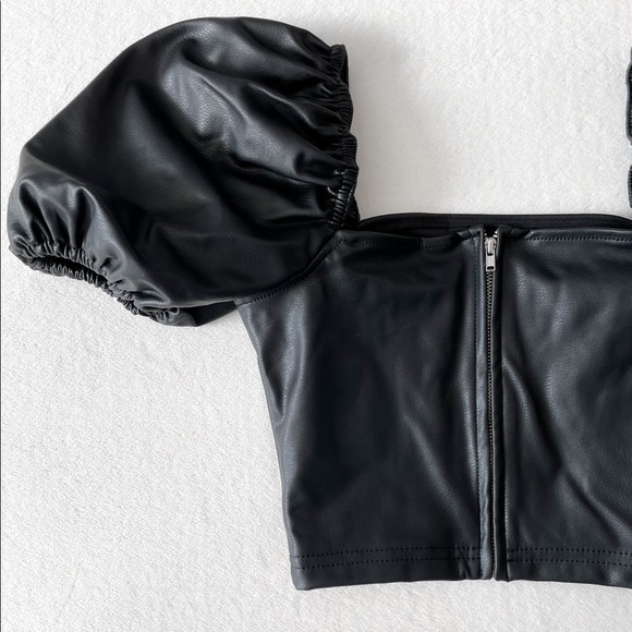 FAUX Leather Puff Crop Top - Picture 8 of 10